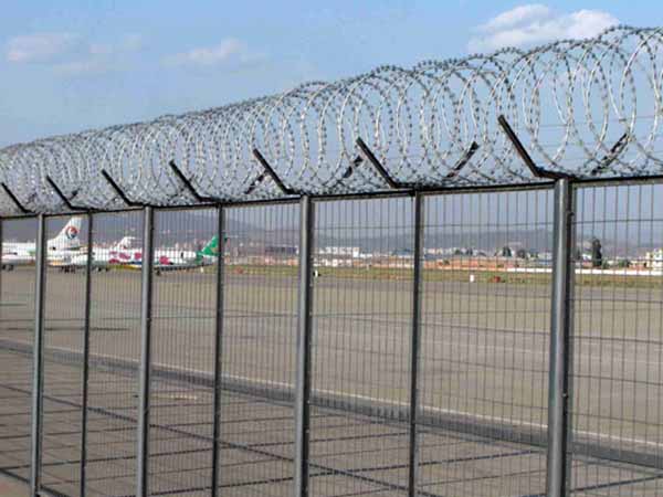 機(jī)場護(hù)欄網(wǎng) - 安平縣全昊金屬絲網(wǎng)制品有限公司圖片4